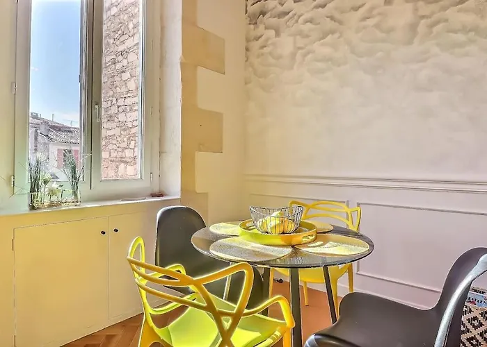 Le Yellow - - Climatise Nimes